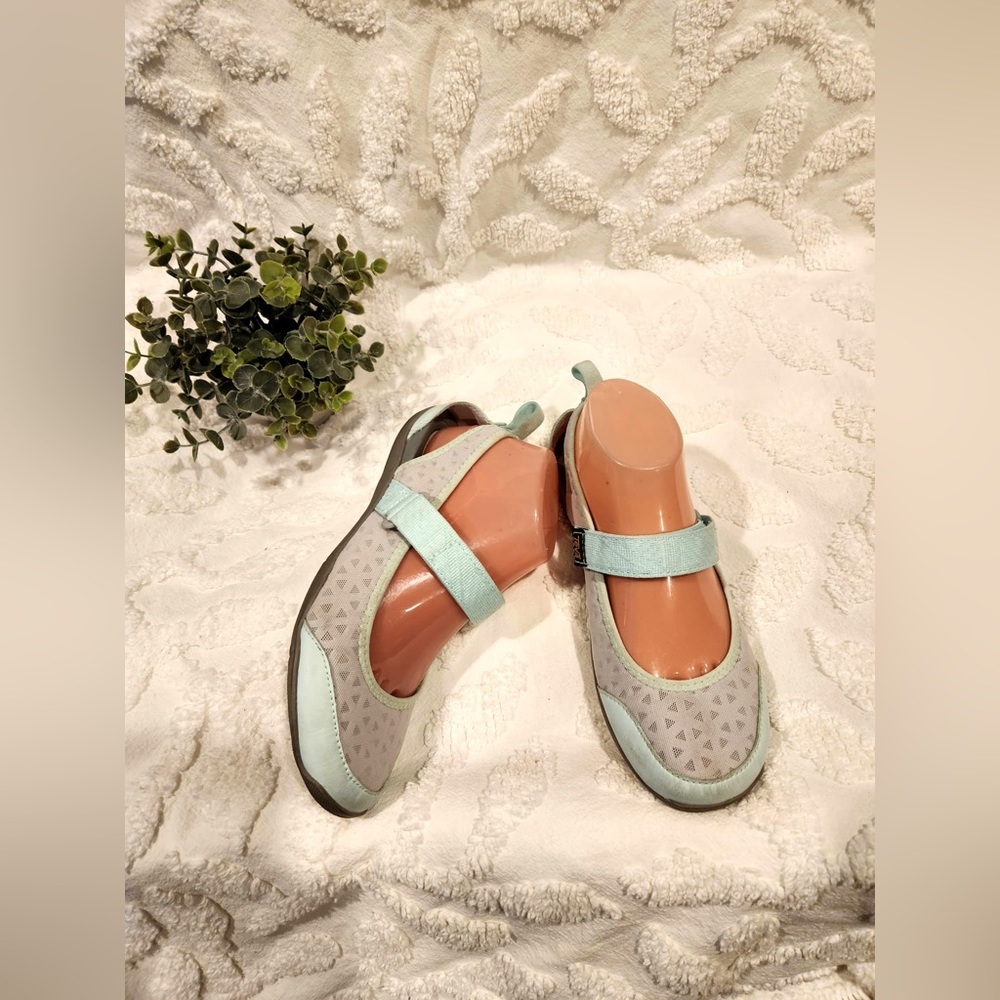 Teva Northwater gore strap Mary Jane confort Athletic shoes water